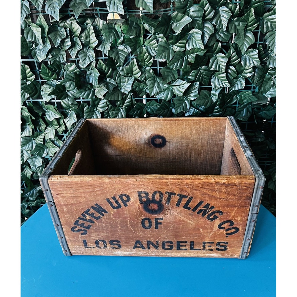 Vintage Wooden Soda Crate Seven Up 7-Up Wood Box Los Angeles California